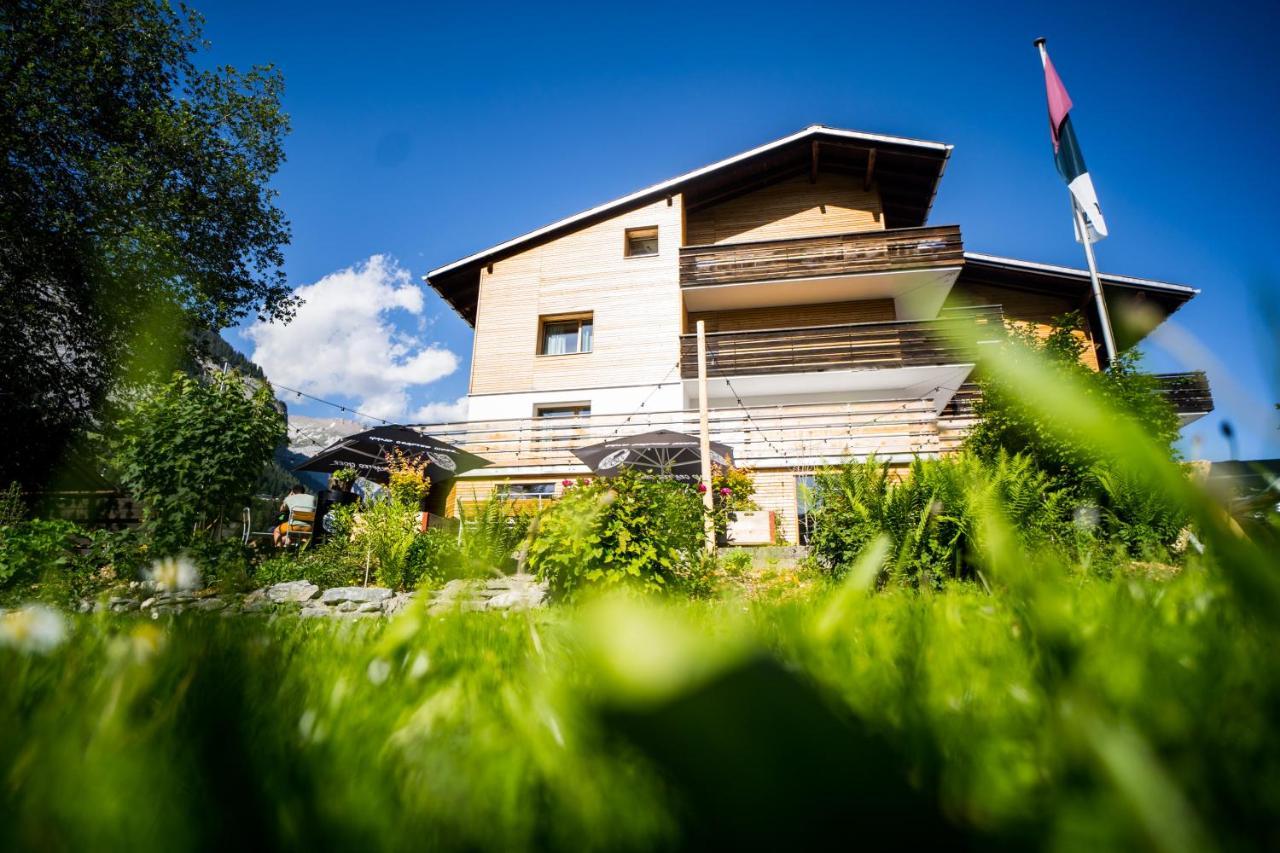Flem Mountain Lodge Flims Exterior photo