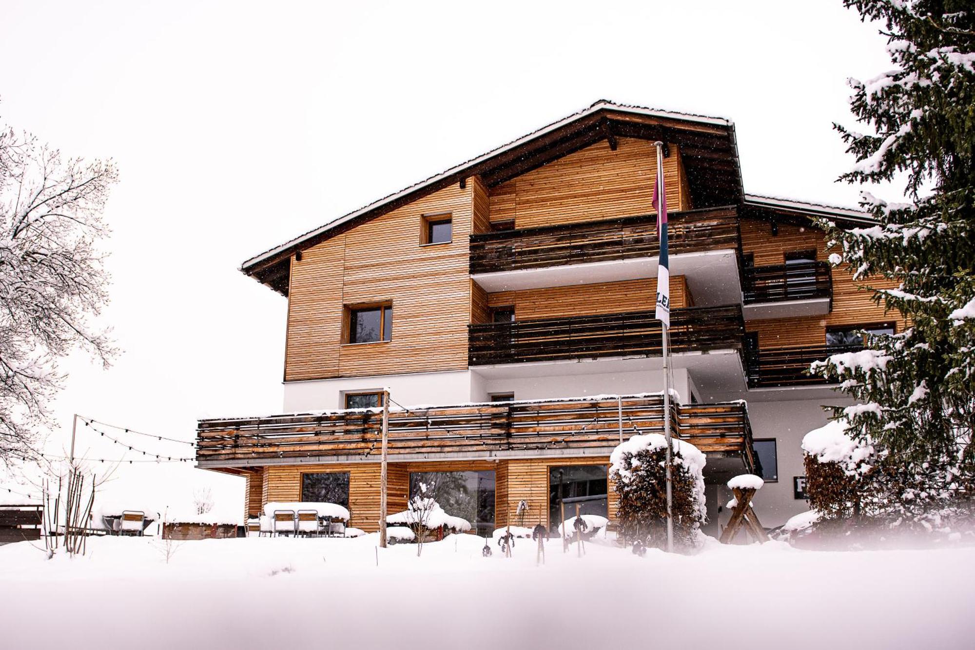 Flem Mountain Lodge Flims Exterior photo