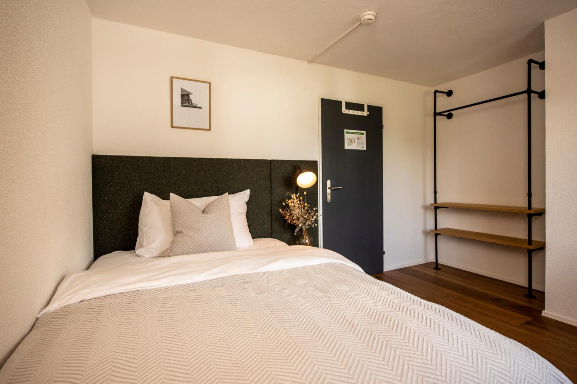 Flem Mountain Lodge Flims Room photo